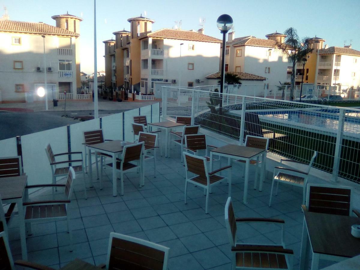 Flat La Marina Del Pinet Apartment Alicante Exterior photo
